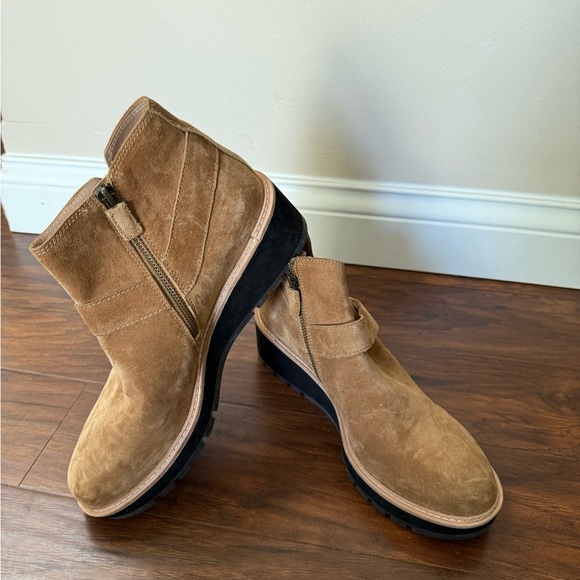 NWOT Eileen Fisher Tan Suede Wedge Boots-Size 11 - Picture 8 of 9
